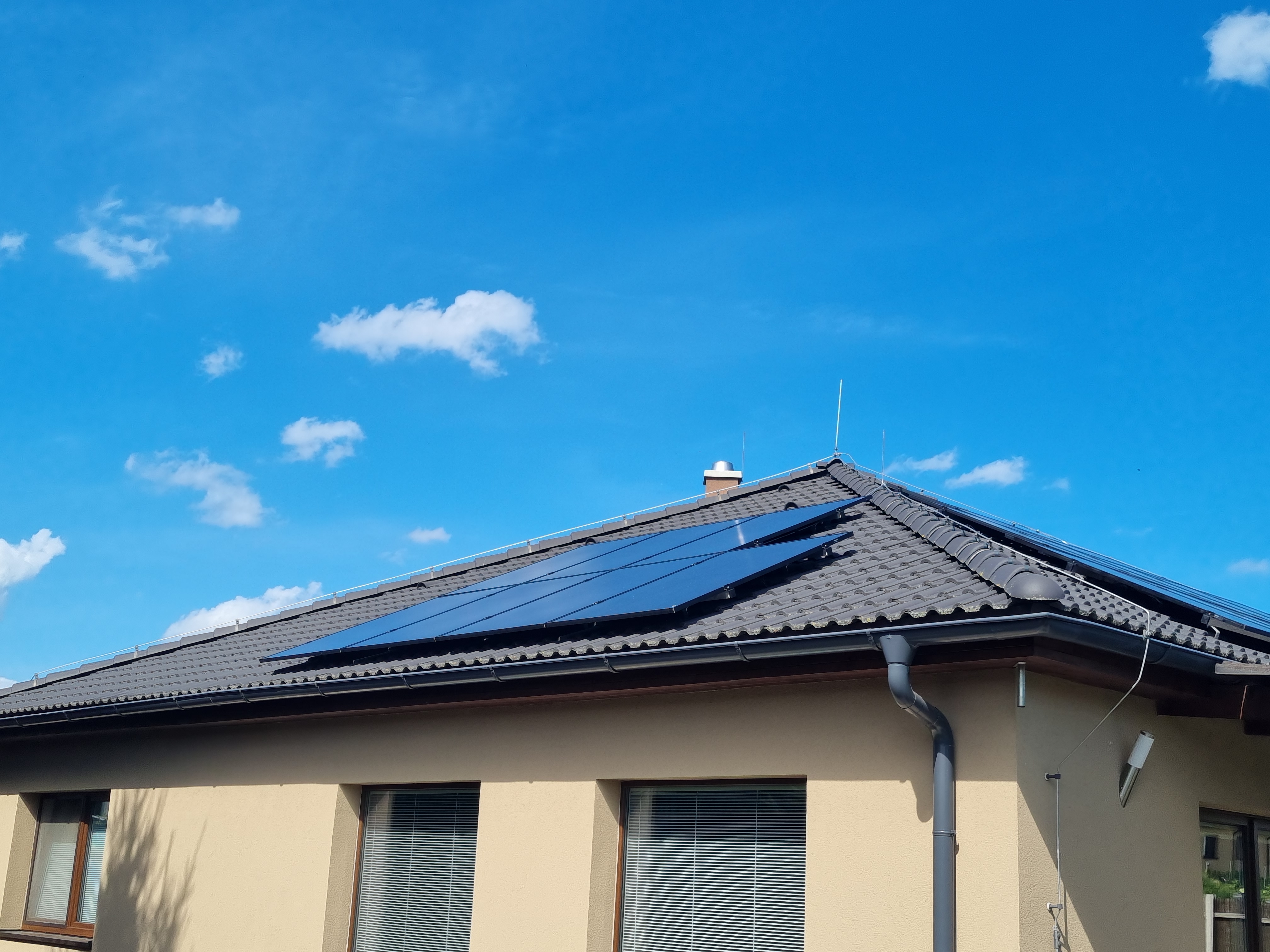 Západní střecha 2,730 kWp