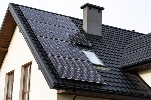 <span>Výhodnost fotovoltaiky na střechu a potřebné parametry pro její instalaci</span>